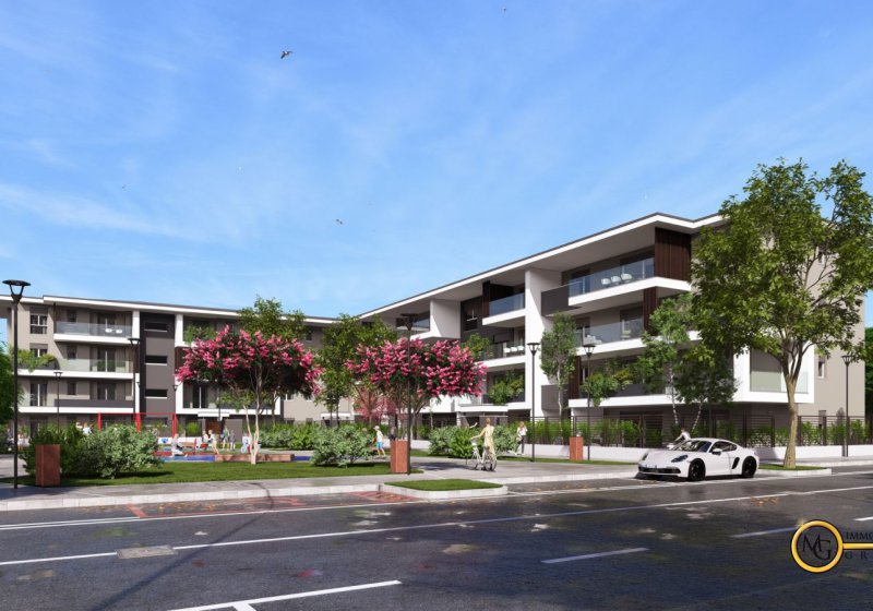 4 Locali con due Terrazzi e cantina.