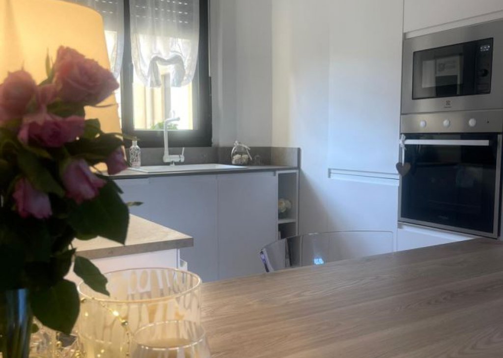 Vendita Appartamenti Melzo - Trilocale con terrazzo e box Località Melzo