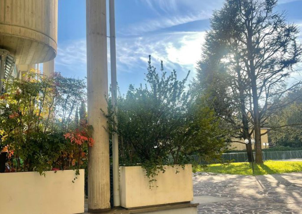 Vendita Appartamenti Melzo - Trilocale con terrazzo e box Località Melzo