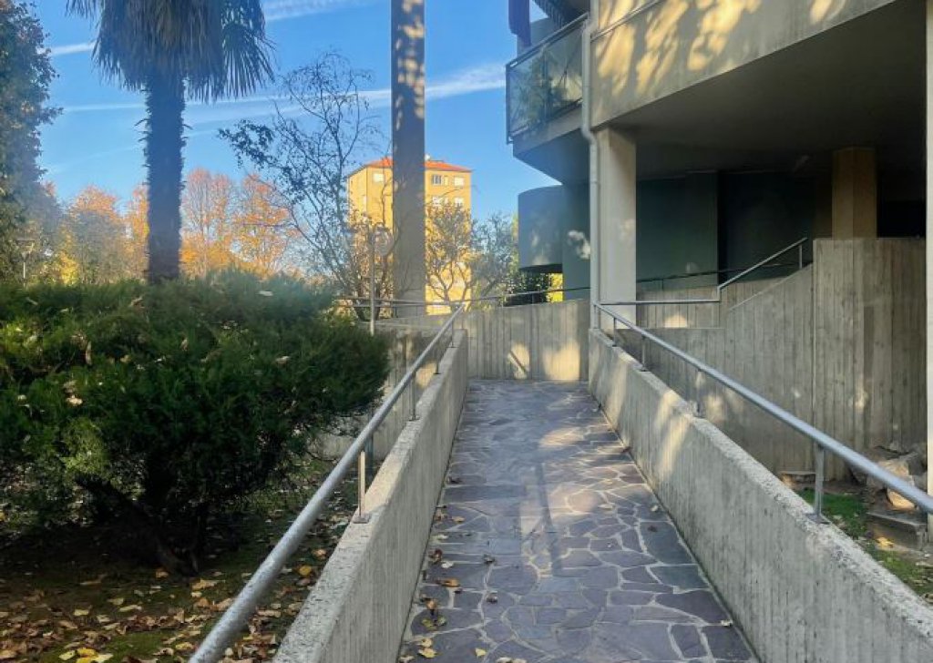 Vendita Appartamenti Melzo - Trilocale con terrazzo e box Località Melzo