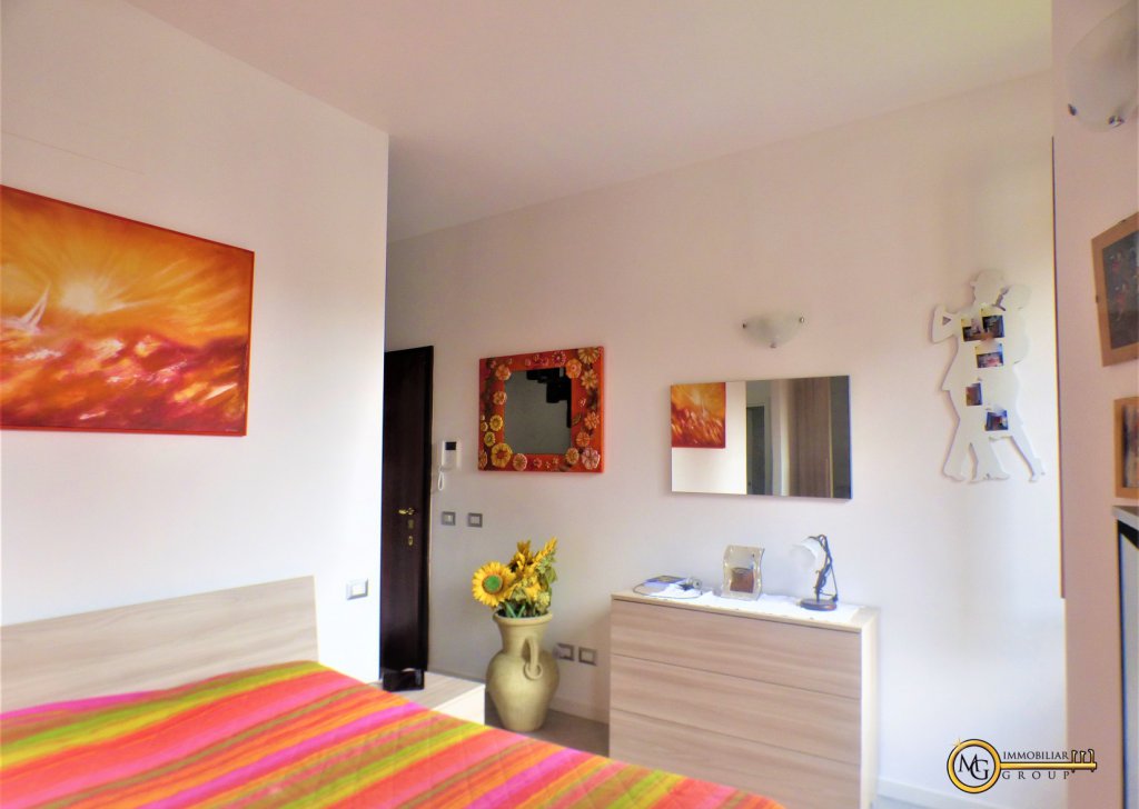 For Sale Apartments undefined - Two-room apartment in an elegant building Locality 