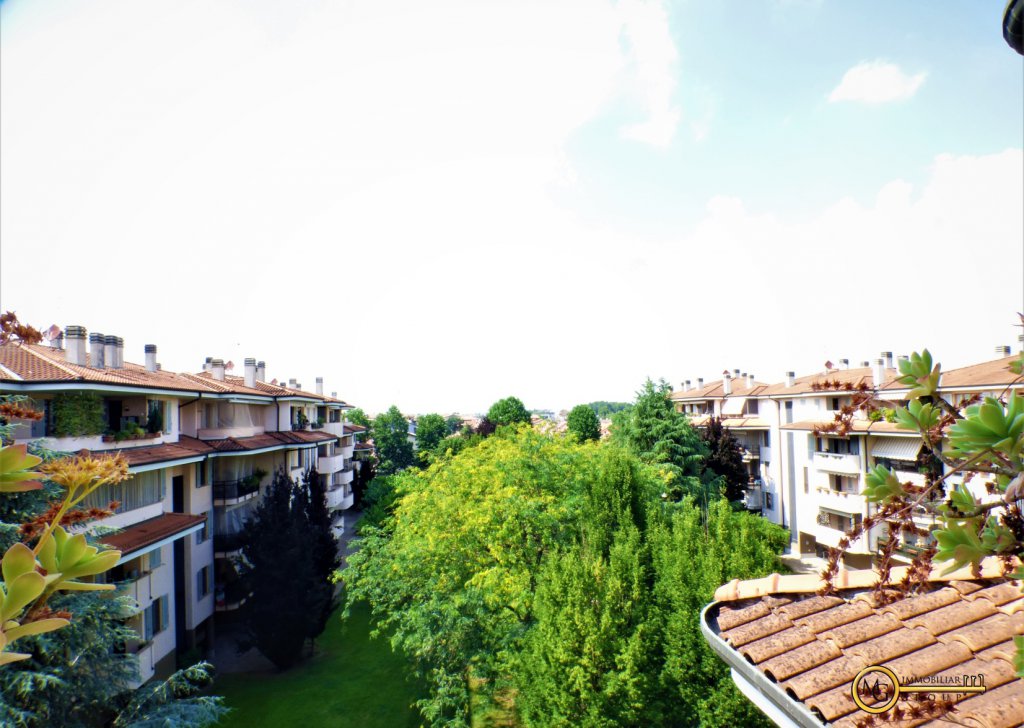 For Sale Apartments undefined - SOLD!!! Locality  - Info331 3082086 email: vignate@mgimmobiliaregroup.it