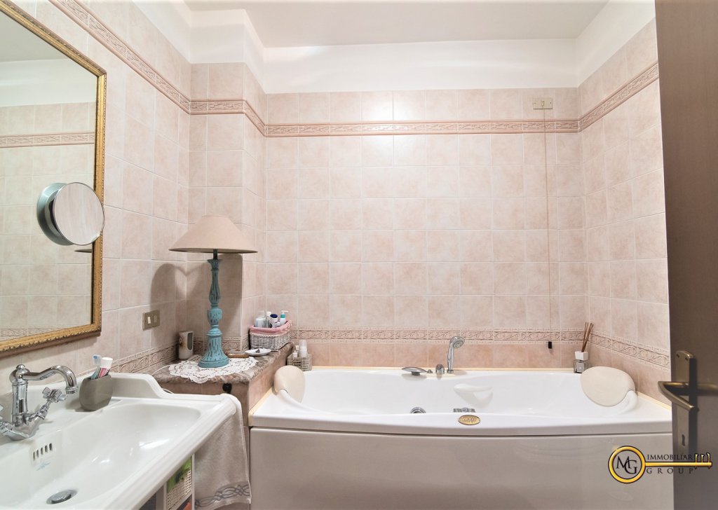 Vendita Ville Vignate - VENDUTA!!!! Località Vignate - Per info 3313082086 email: vignate@mgimmobiliaregroup.it