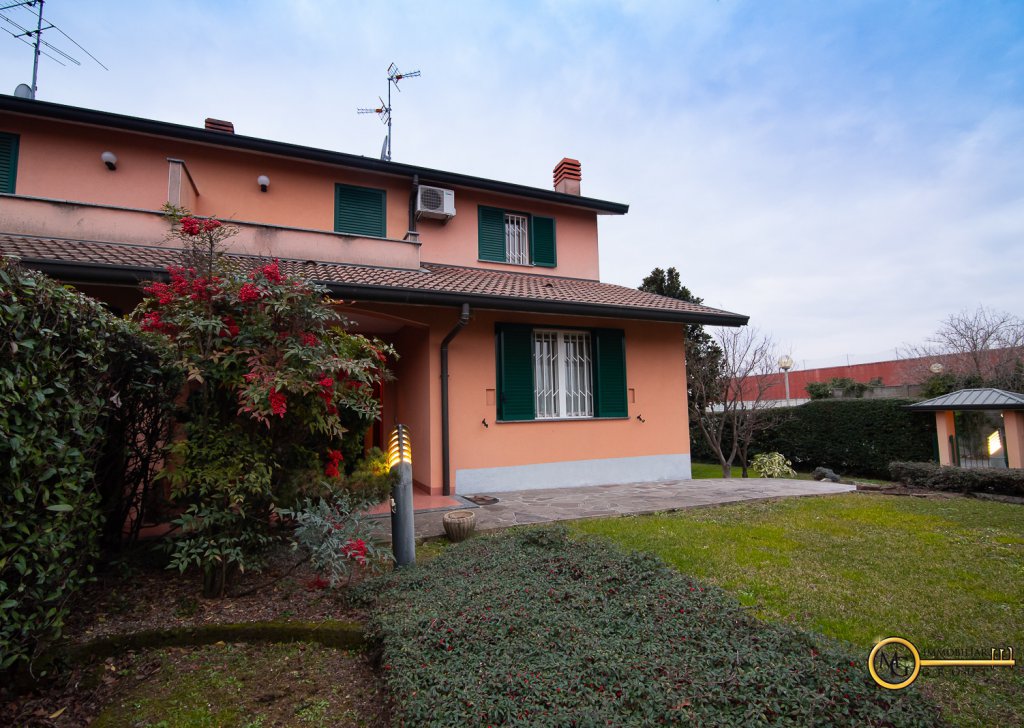 Vendita Ville Vignate - VENDUTA!!!! Località Vignate - Per info 3313082086 email: vignate@mgimmobiliaregroup.it