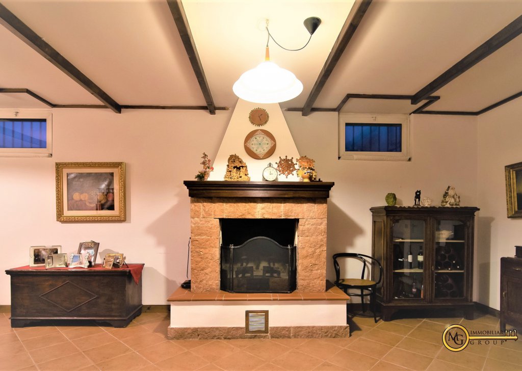 Vendita Ville Vignate - VENDUTA!!!! Località Vignate - Per info 3313082086 email: vignate@mgimmobiliaregroup.it