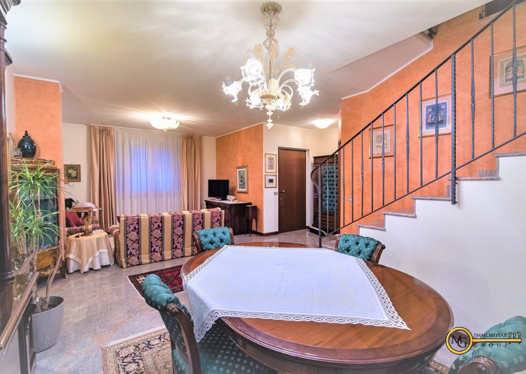 Vendita Ville Vignate - VENDUTA!!!! Località Vignate - Per info 3313082086 email: vignate@mgimmobiliaregroup.it