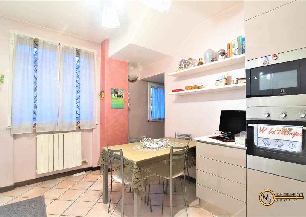 Vendita Ville Vignate - VENDUTA!!!! Località Vignate - Per info 3313082086 email: vignate@mgimmobiliaregroup.it