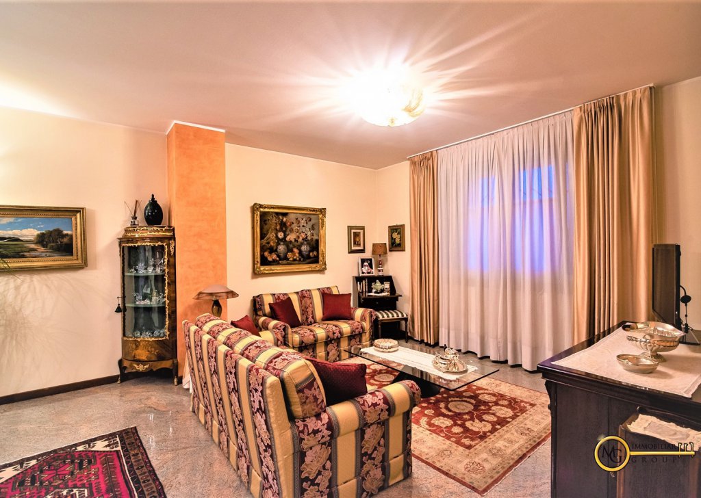 Vendita Ville Vignate - VENDUTA!!!! Località Vignate - Per info 3313082086 email: vignate@mgimmobiliaregroup.it