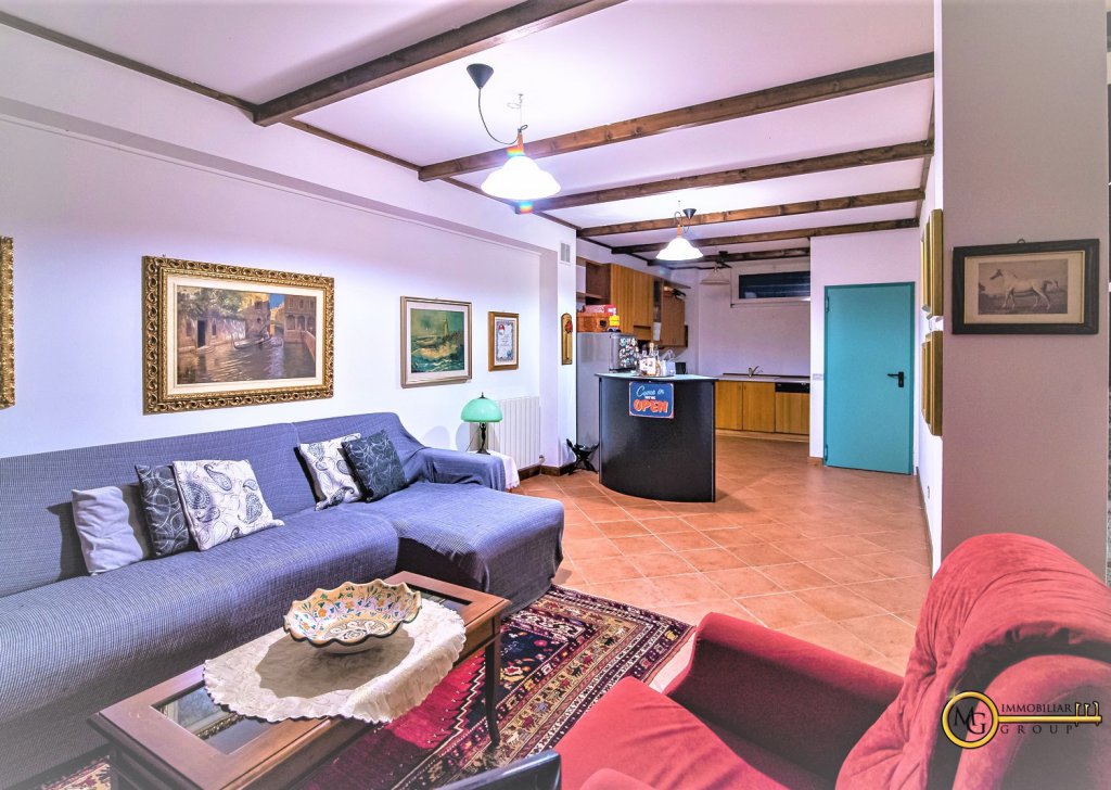 Vendita Ville Vignate - VENDUTA!!!! Località Vignate - Per info 3313082086 email: vignate@mgimmobiliaregroup.it